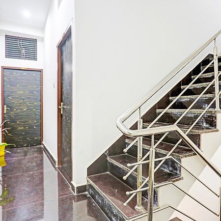 Hotel O The Maruti Paying Guest House Varanasi Dış mekan fotoğraf