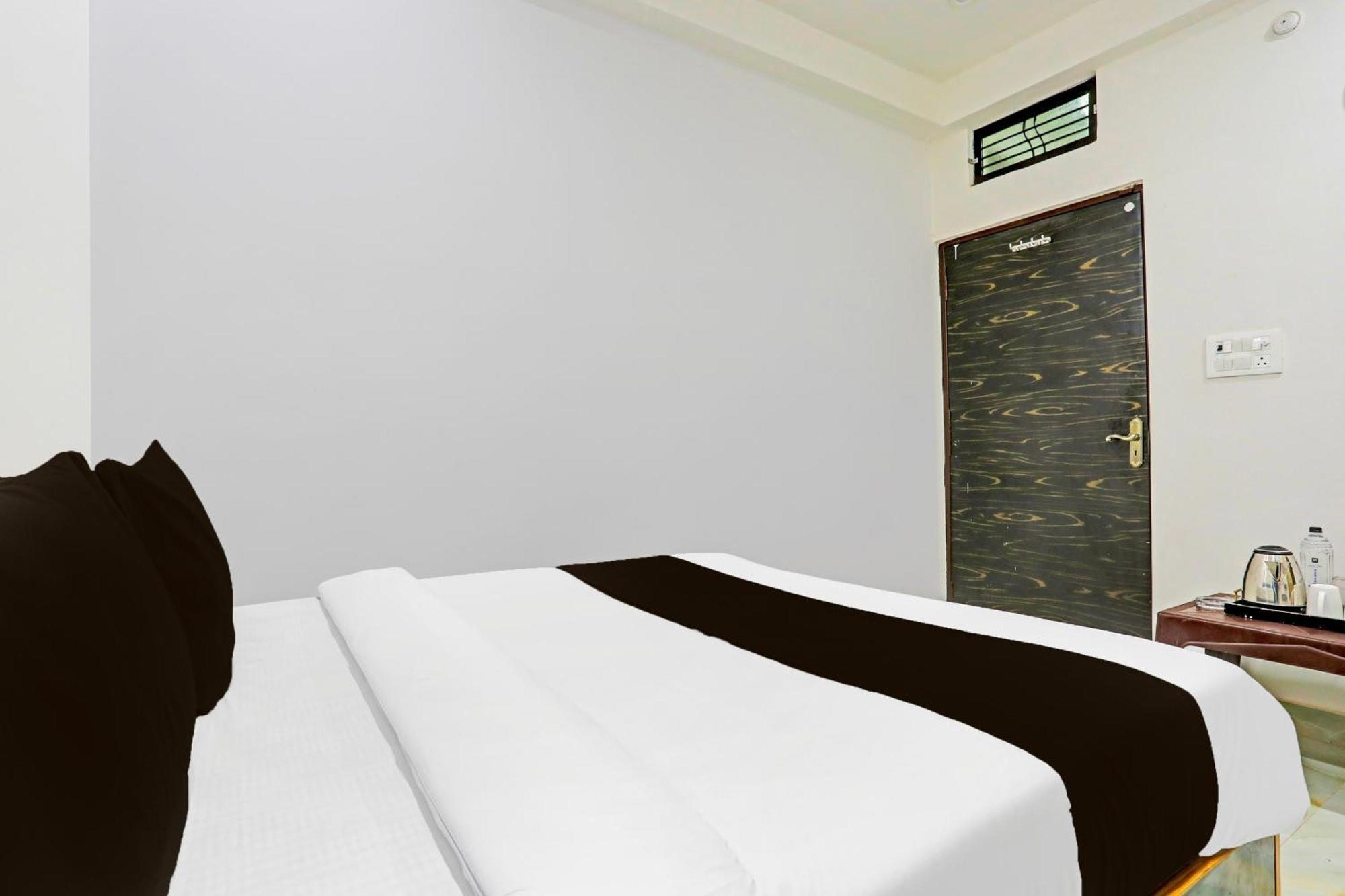 Hotel O The Maruti Paying Guest House Varanasi Dış mekan fotoğraf