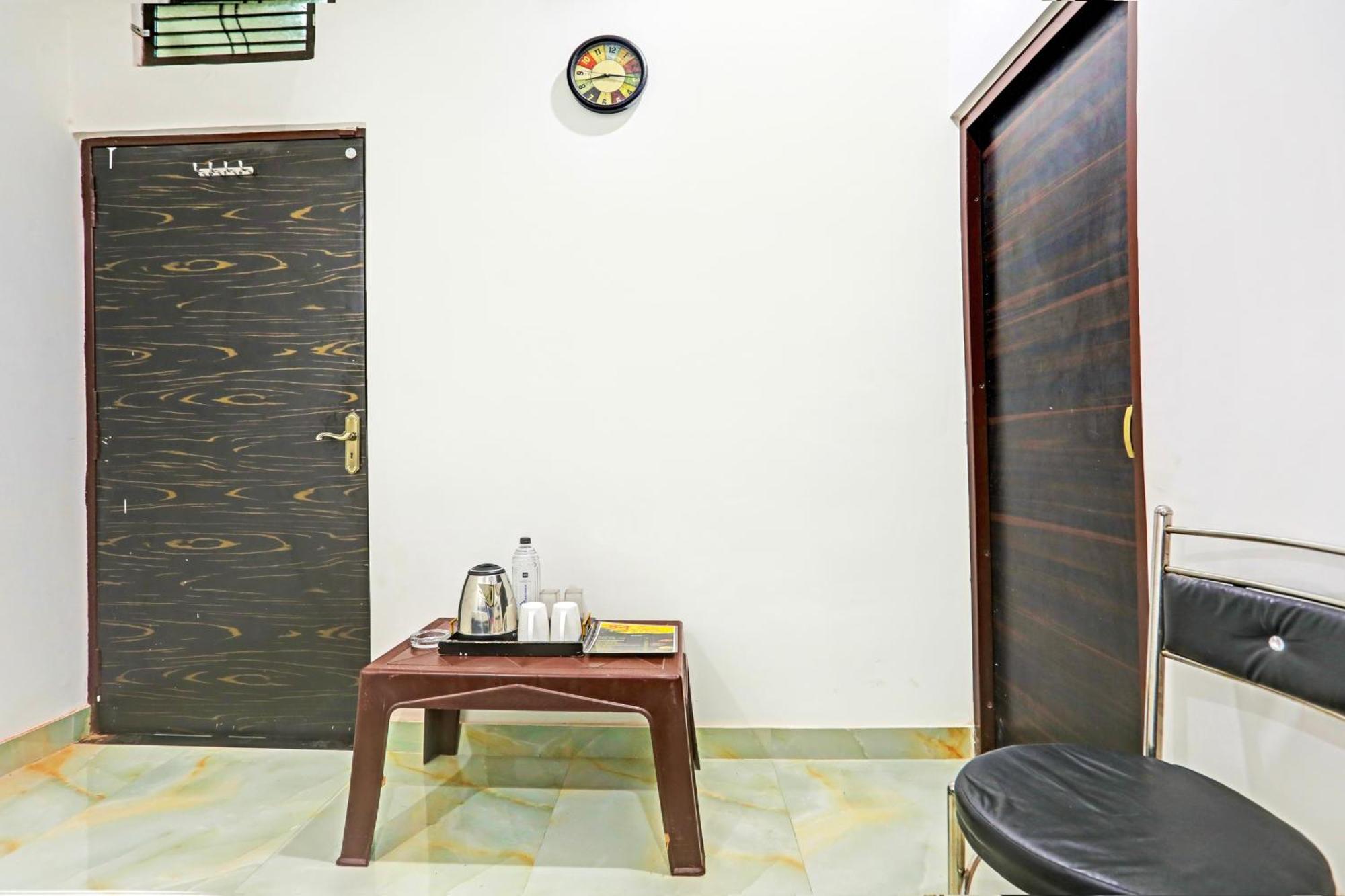 Hotel O The Maruti Paying Guest House Varanasi Dış mekan fotoğraf